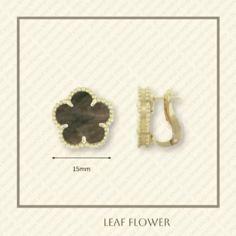 Luxury Clover Pearl Earrings – 18K Gold Finish