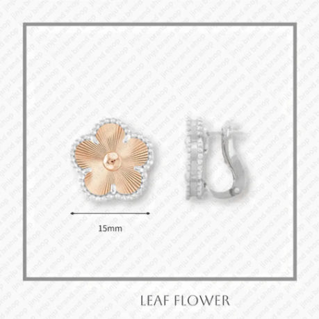 Luxury Clover Pearl Earrings – 18K Gold Finish